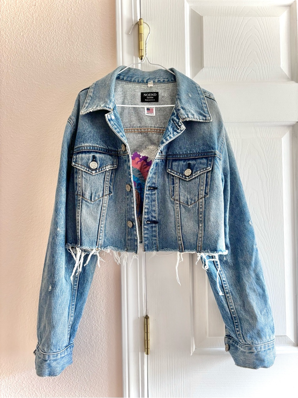 NOEND DENIM Cropped Denim Jacket w/Embroidered Headpiece Boho Small